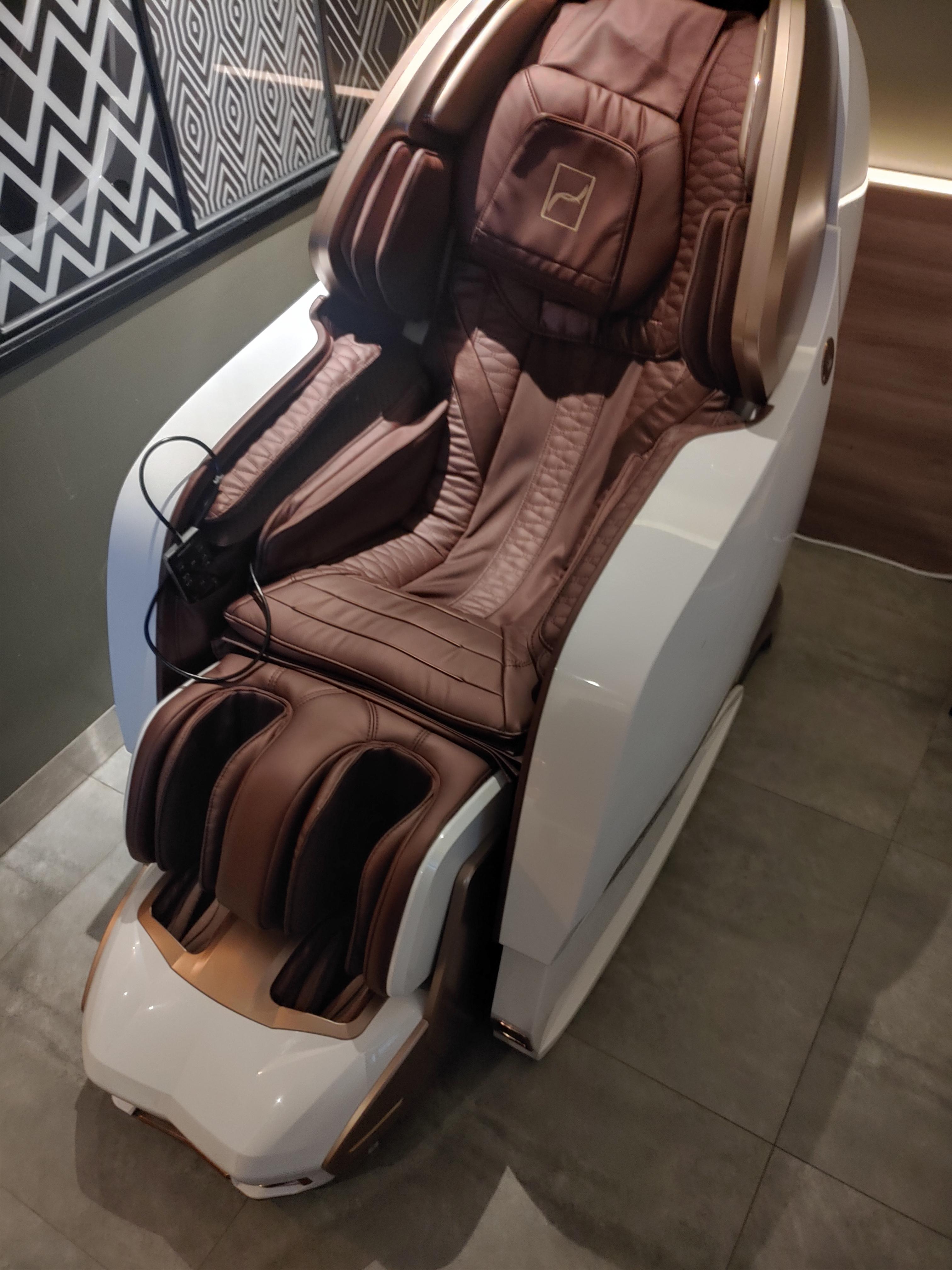 바디프렌드 안마의자 더 팬텀