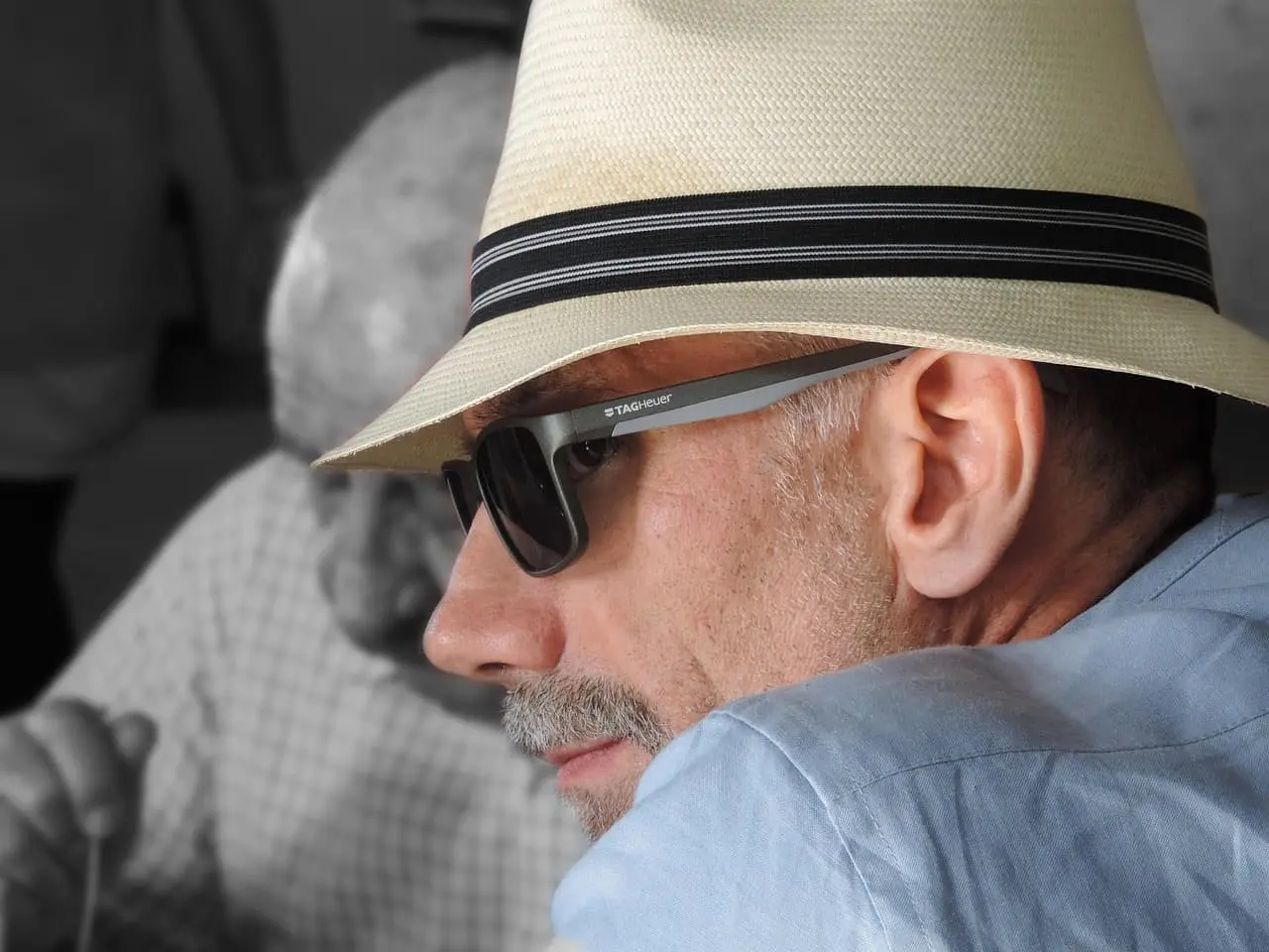 노안과 백내장의 차이, 중장년층이 꼭 알아야 할 눈 건강 구분법