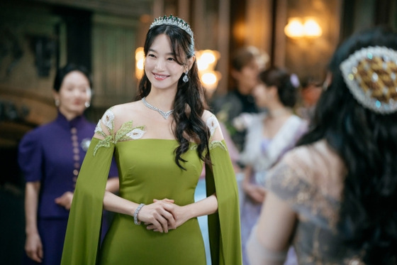 재혼황후 신민아 주지훈 드라마 장면