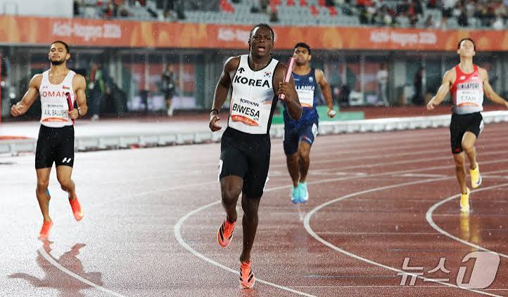 남자 400M 계주 동메달