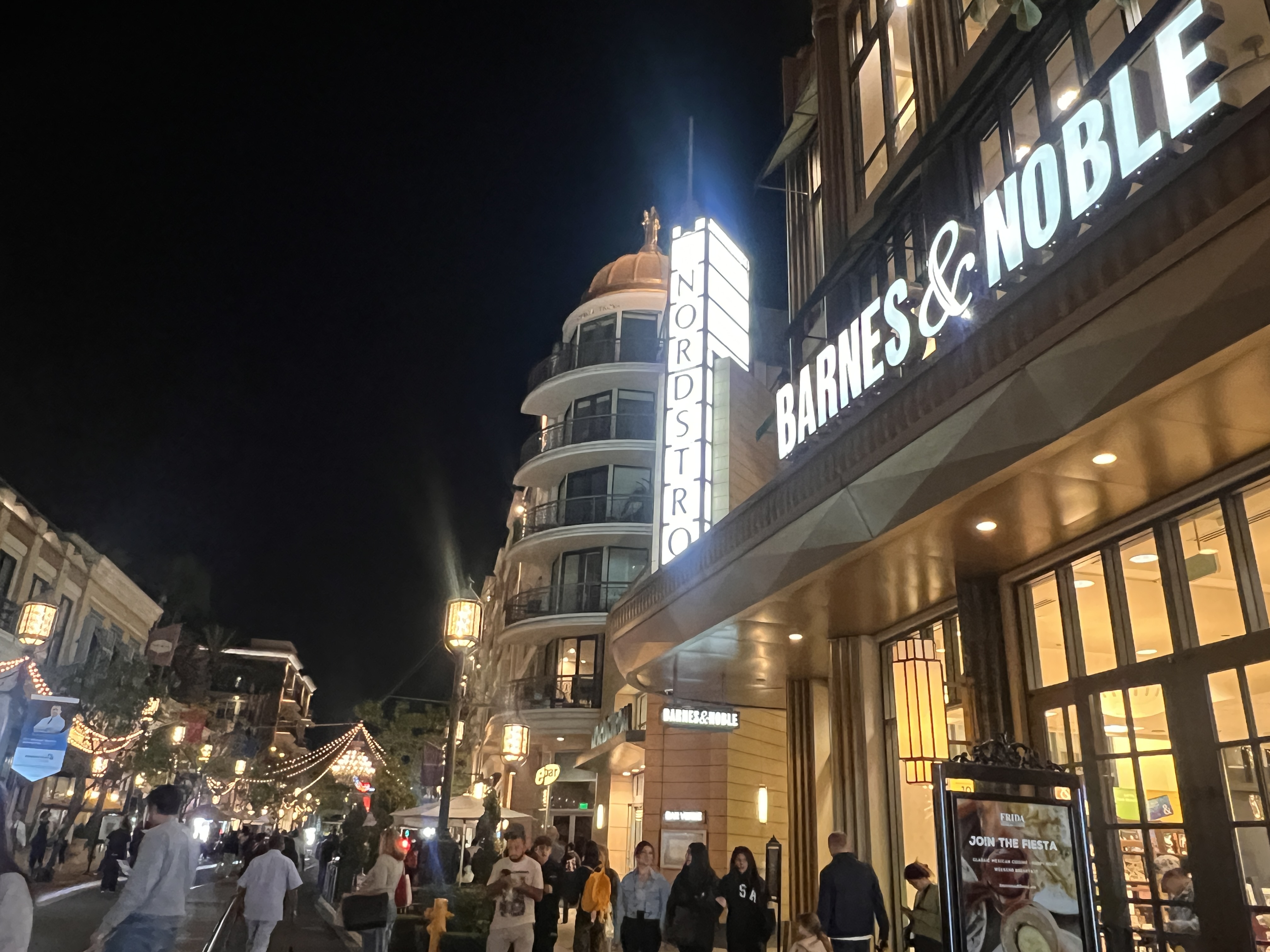 미국-여행-꿀팁-렌터카-허츠렌터카-트래블카드-환전-트래블월렛-미국꿀팁-LA-뉴욕-여행-여행영어-해외여행-항공