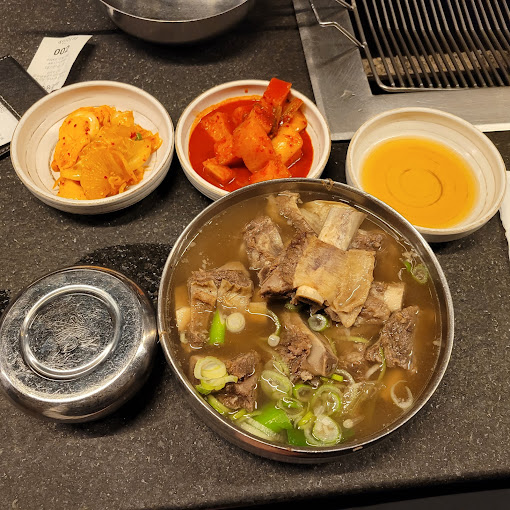 수원 대표 고기집 '본수원갈비'