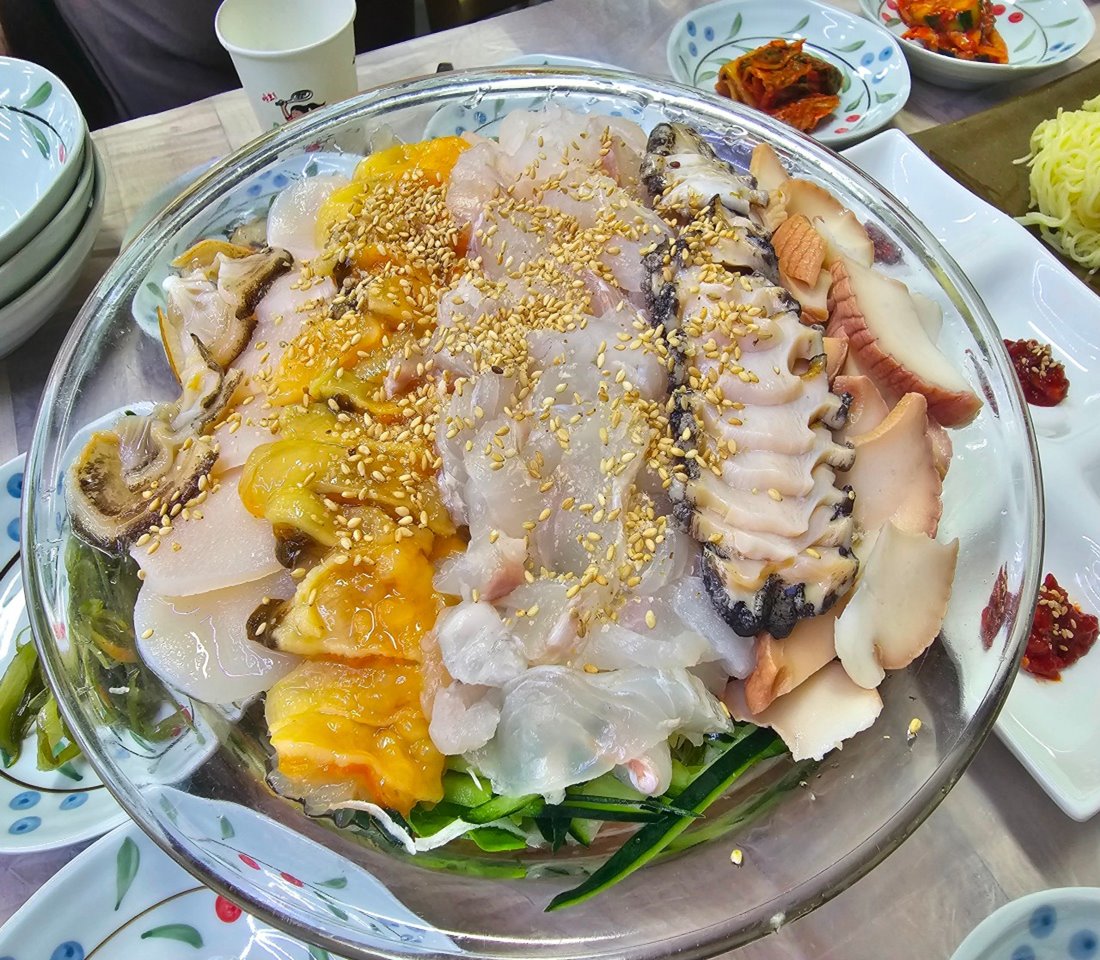 곰소물회