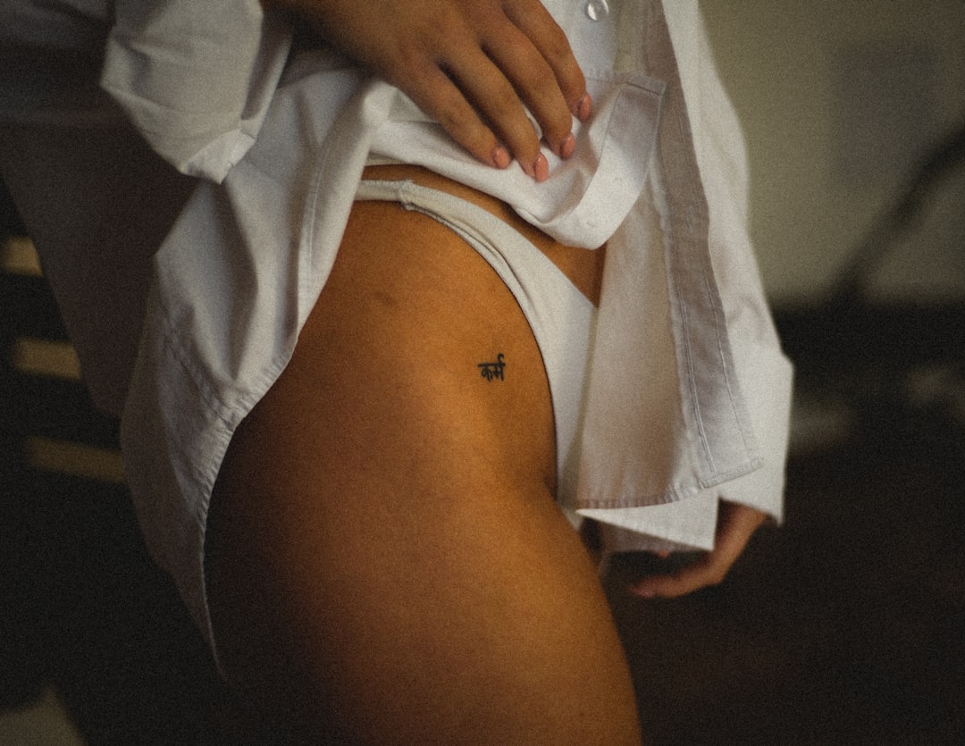 Thigh.