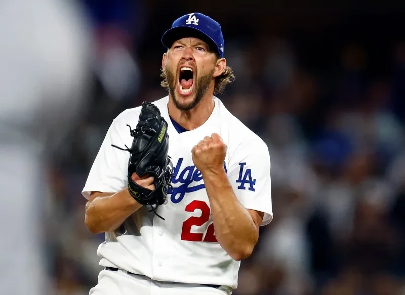 클레이튼 커쇼, MLB 통산 3,000K 달성! ⚾ 좌완 최초 원클럽맨의 전설적인 순간