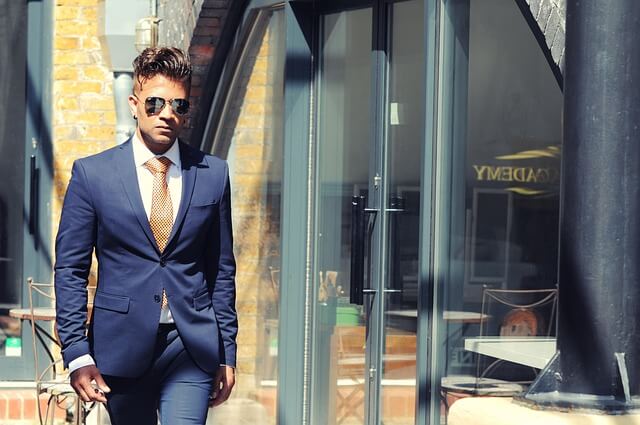 ์๋์ฐจ ๋ฆฌ์ค ์ฌ์
์๋ผ๋ฉด ๋ฐ๋์ ์์์ผ ํ ์ ์ธ ์ ๋ต๊ณผ ๊ณ์ฝ ์ฃผ์์ฌํญ