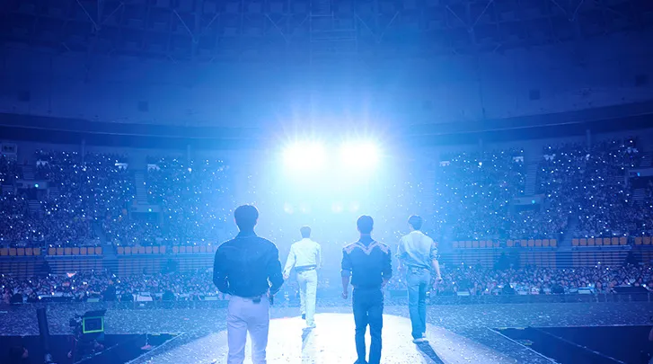 CGV 데뷔 15주년 하이라이트: 라이츠 고 온, 어게인 인 시네마 기념 콘서트 영화 개봉 공연 실황 영화관 극장 티켓 예매