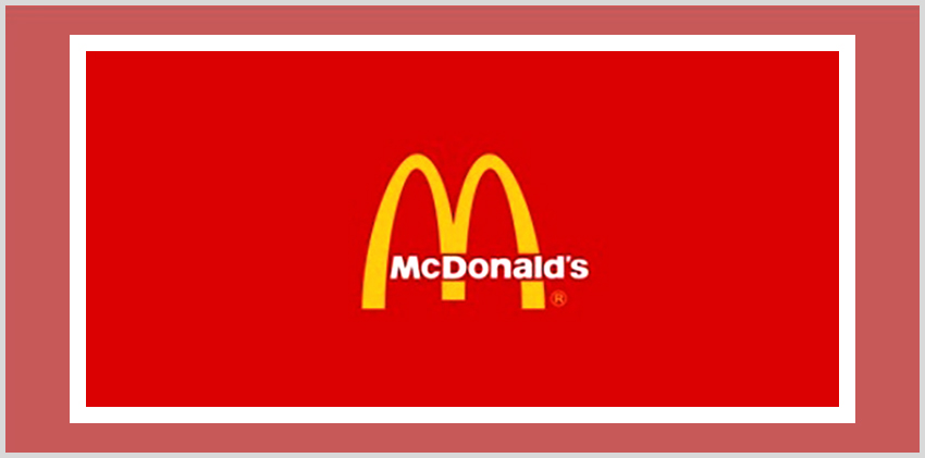 맥도날드의 각 메뉴들의 모습과 가격을 안내하는 이미지