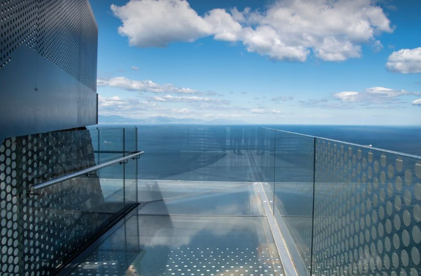 바다가 보이는 스카이워크 전경