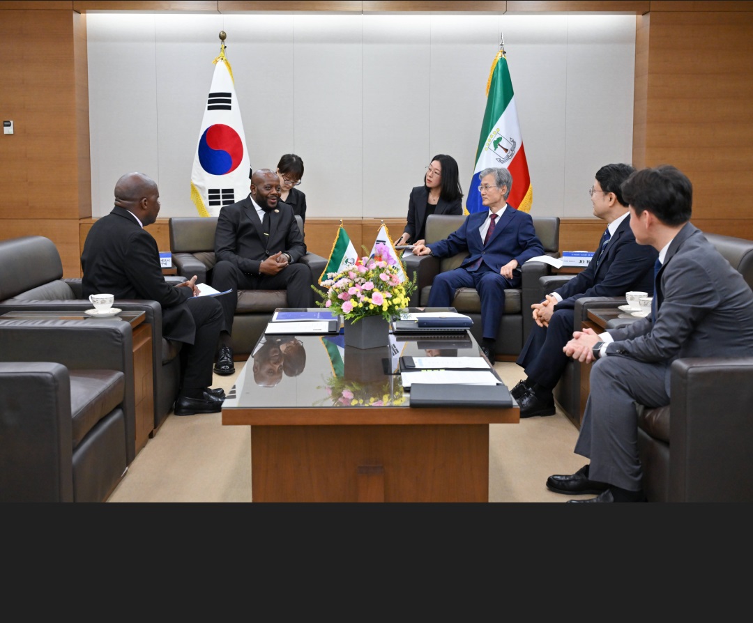 적도기니 대법원장 방한