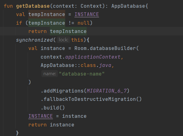 fallbackToDestructiveMigration() 추가