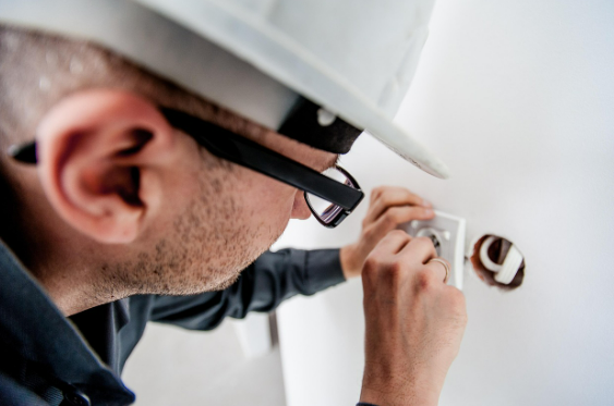 충전전로에서의 전기작업 안전수칙 및 접근 한계거리 총정리