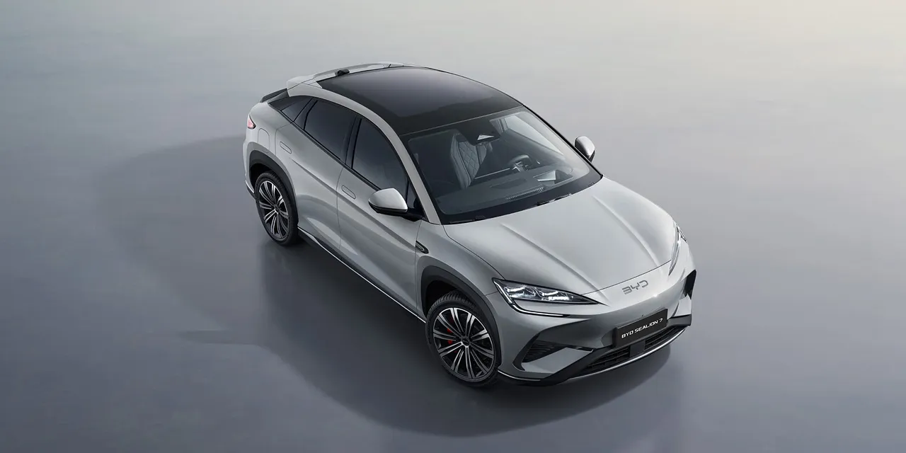 2026 BYD 씨라이언7 차량 정보 이미지