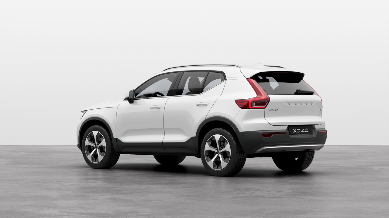 2024 볼보 XC40 포토