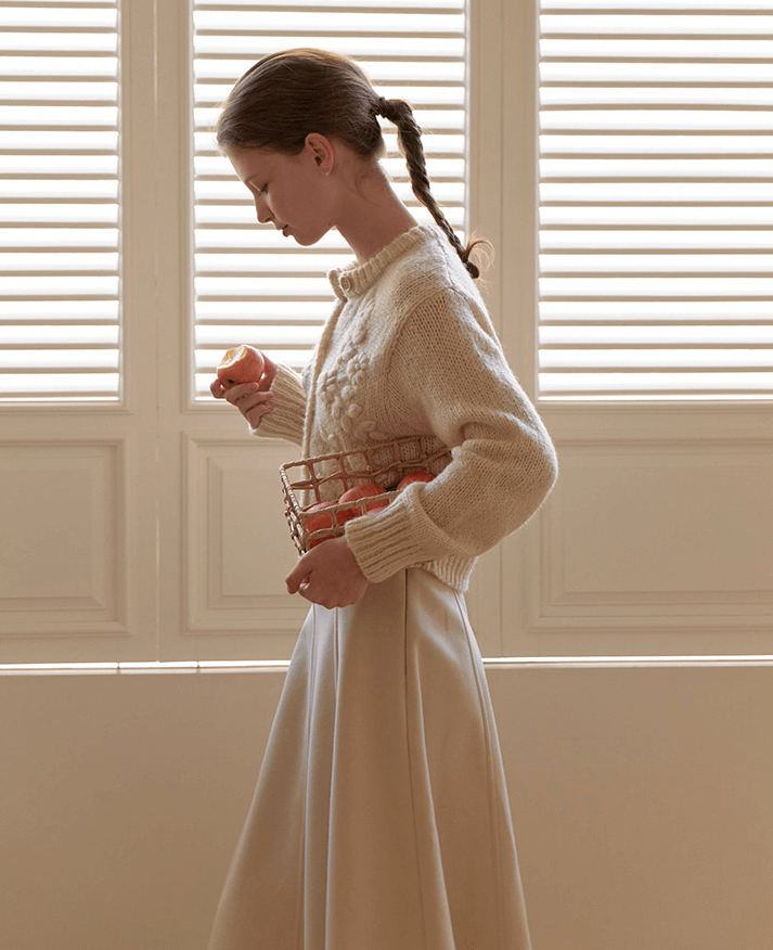 송혜교 검은 수녀들 리엘 가디건