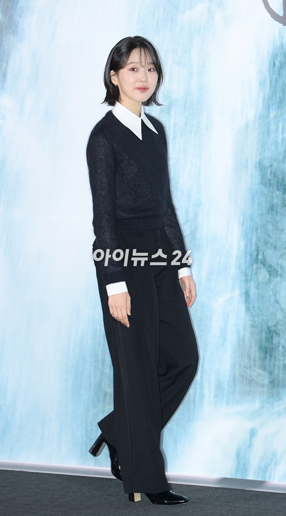 배우 김시은이 10일 오후 서울 CGV 용산아이파크몰에서 열린 영화 &#39;너와 나&#39;(감독 조현철) 언론시사회에 참석하고 있다. [사진=정소희 기자]