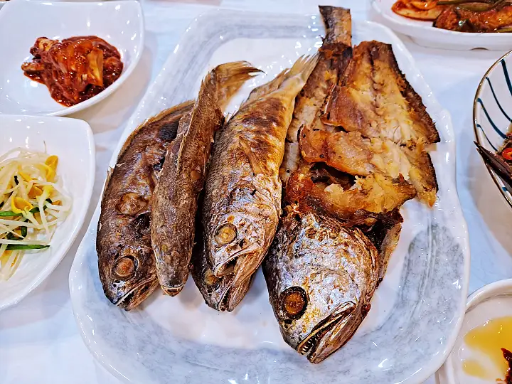 6시내고향 영광 법성포 굴비백반 보리 굴비 정식 맛집 고향기행 고향노포 추천