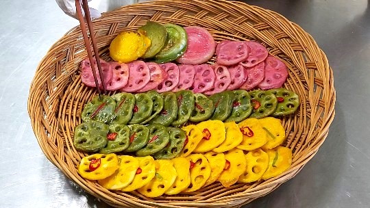 삼색 연근전, 명절 상차림의 화룡점정! 삼색 연근전으로 가족의 사랑을 전하다