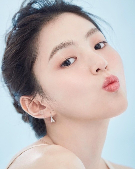 한소희 메이크업 사진