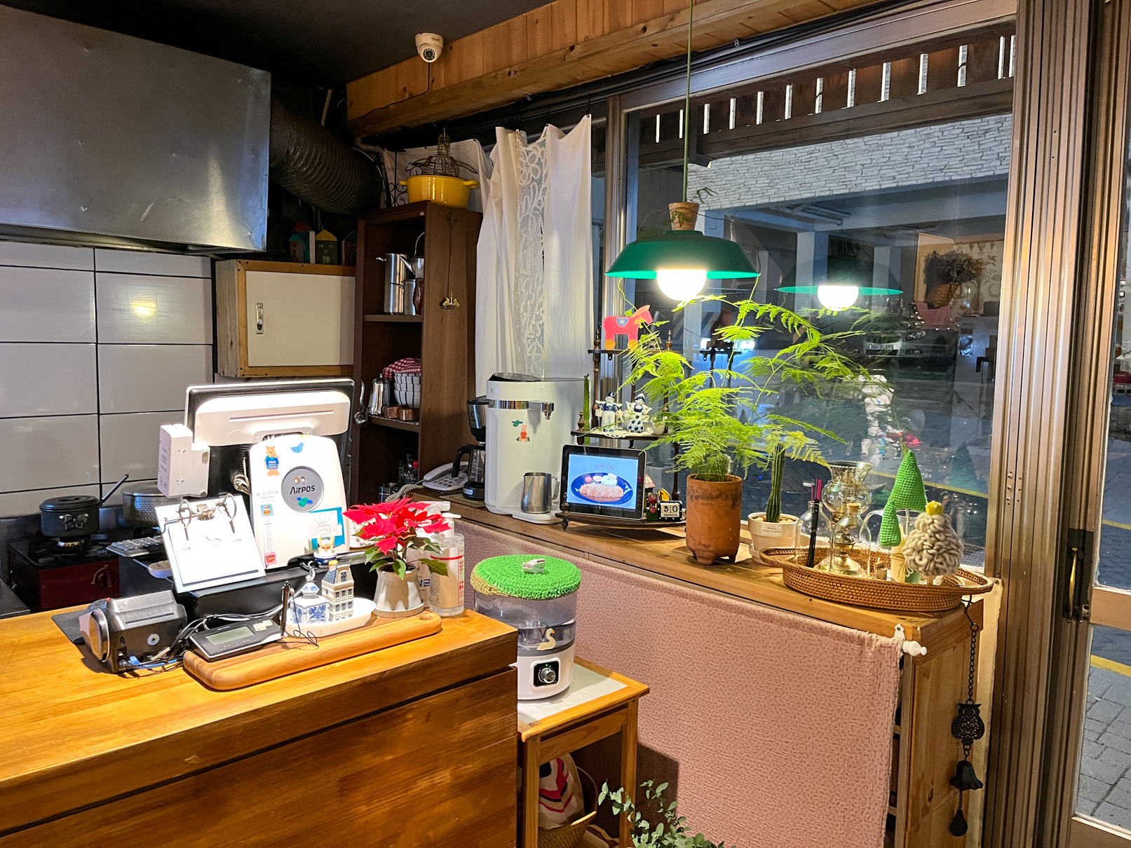 부산 덕천동 : 사랑옵다 카운터.