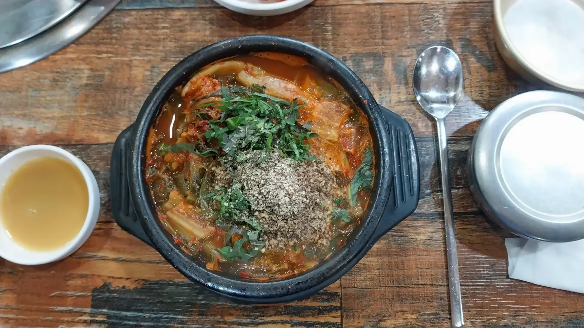 연천-전곡역-맛집-뚝배기-뼈해장국-감자탕