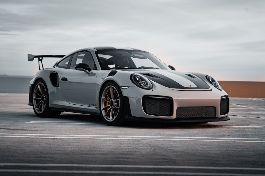 Automobile