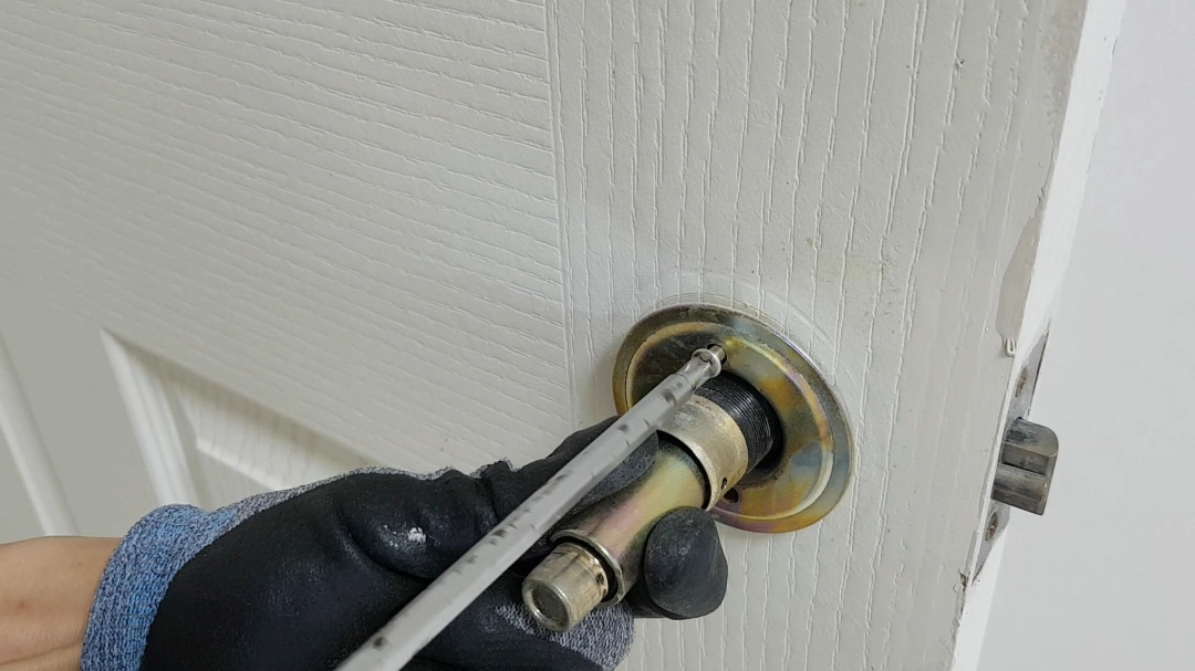 바깥쪽 손잡이 떼는 법