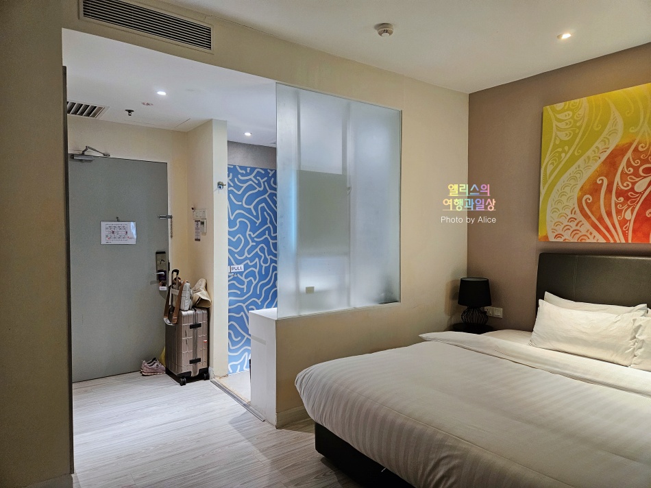 머큐어 코타키나발루 시티센터 슈페리어 룸