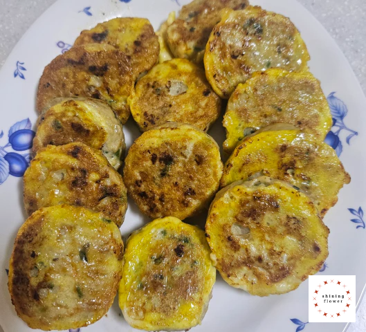 수제식감 동그랑땡-계란물 입혀 구운 사진