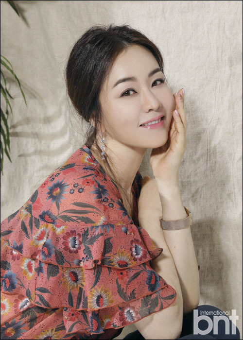 김정난 나이 프로필 결혼 인스타 다리 화보 각선미 레전드 과거 리즈