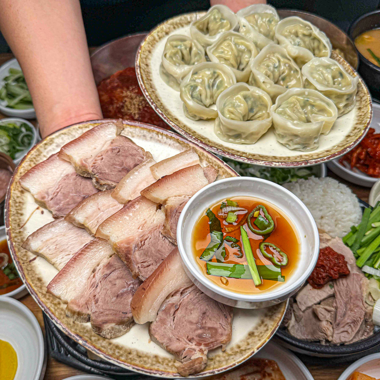 영동밀면&amp;돼지국밥