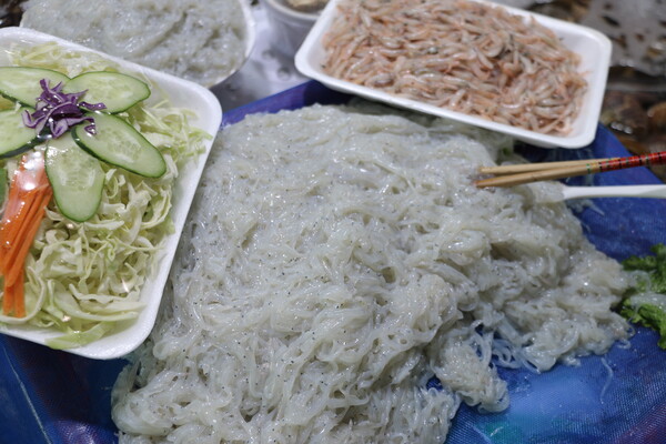 장고항 실치 축제에 관한 그림
