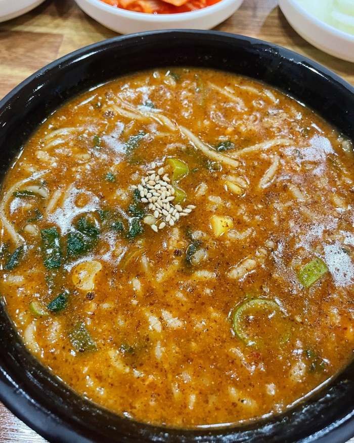 이만기 동네한바퀴 무주 반딧불시장 어죽 맛집 어탕 국수 수제비 도리뱅뱅이 소개