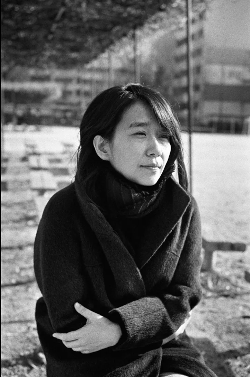 소설가-한강
