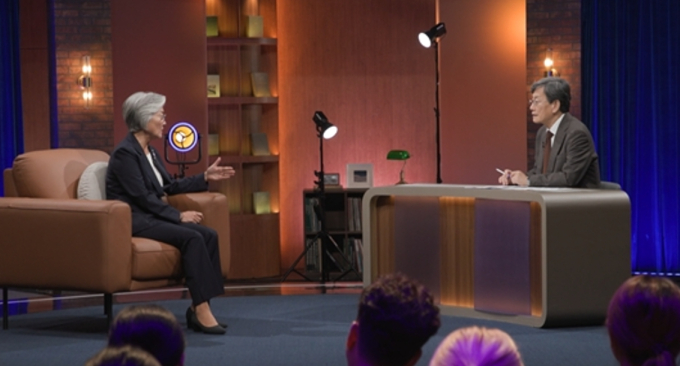 강경화 손석희의 질문들