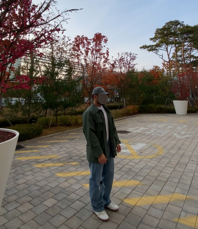 데일리룩('25. 11. 6.)윅 wick 스톤워시드 볼캡, 로스코 베트남 립스탑 정글 퍼티그 재킷, 무신사스탠다드 티셔츠, 무신사스탠다드 데미지진 무파진, 돔바 독일군 스니커즈