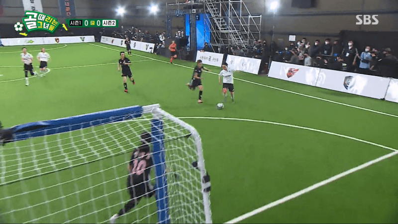 골 때리는 그녀들