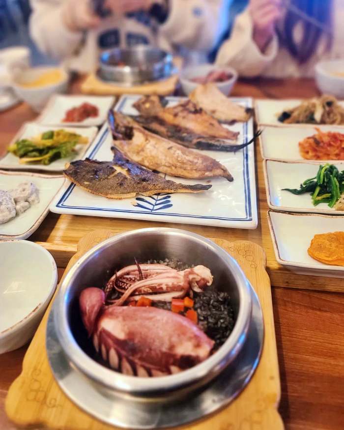 김창옥 화덕 생선구이 오징어 먹물 솥밥 영양솥밥 통갈치조림 화덕 생선구이 강릉 세인트존스 호텔 맛집