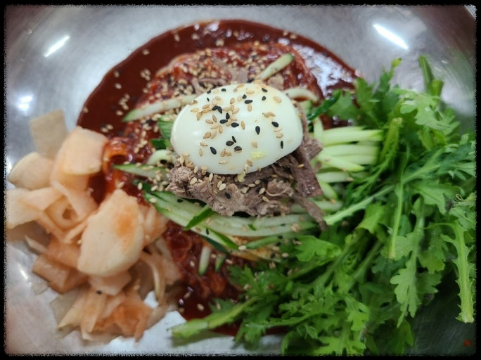 생생정보 밀면 맛집! 고양 행주여행밀면 28년 내공 인정