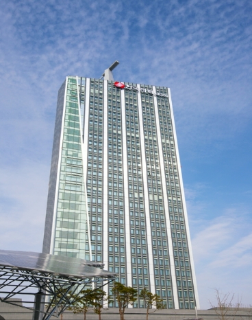 [부실 공기업] &lsquo;200조원 빚&rsquo; '한전'...정부 지침 거스르며 유급 휴일 고수