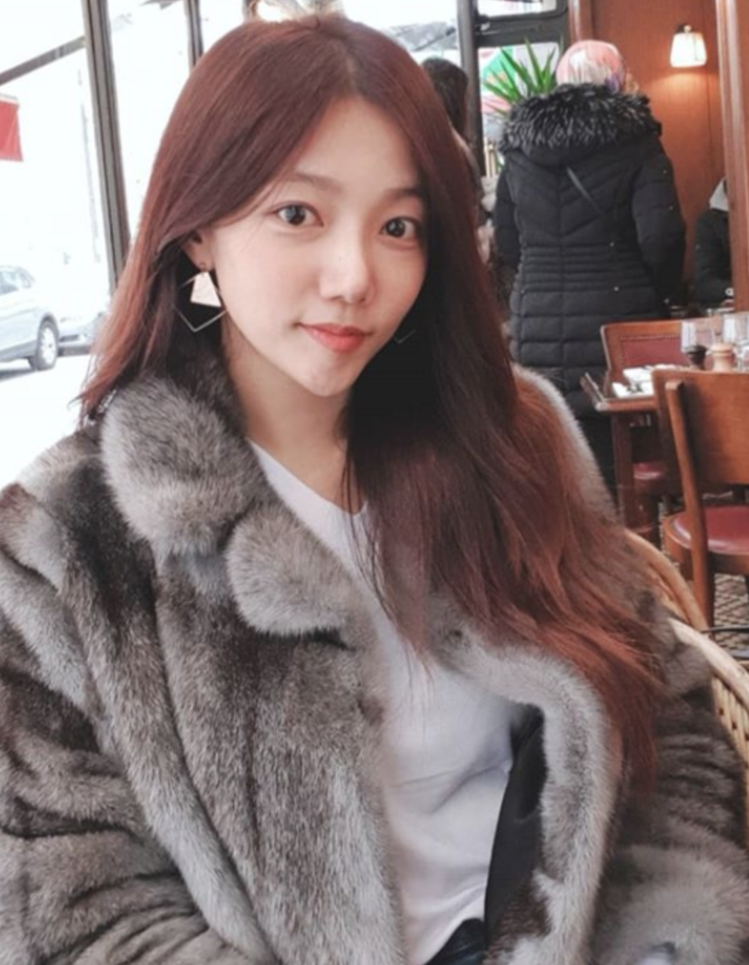 이채영 인스타 셀카