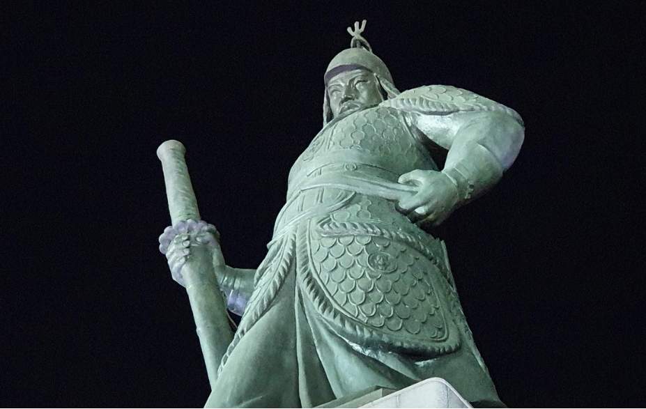 전쟁의 영웅, 이순신 장군의 전략과 리더십