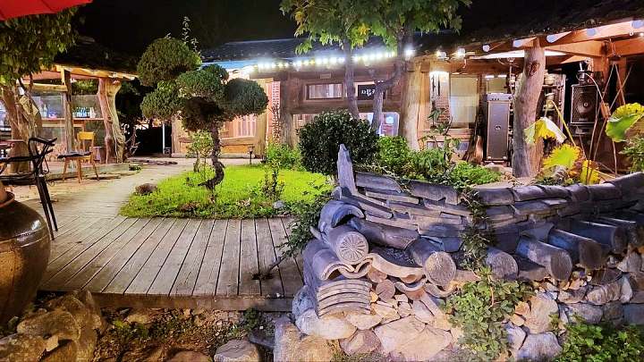 생방송오늘저녁 옛날 돈가스 고조할아버지 한옥 개조 불멍 카페 경양식 돈까스 경주 맛집 추천