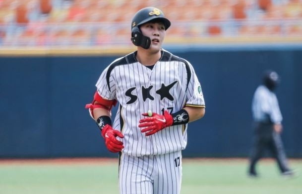 최강 몬스터즈 유격수 원성준