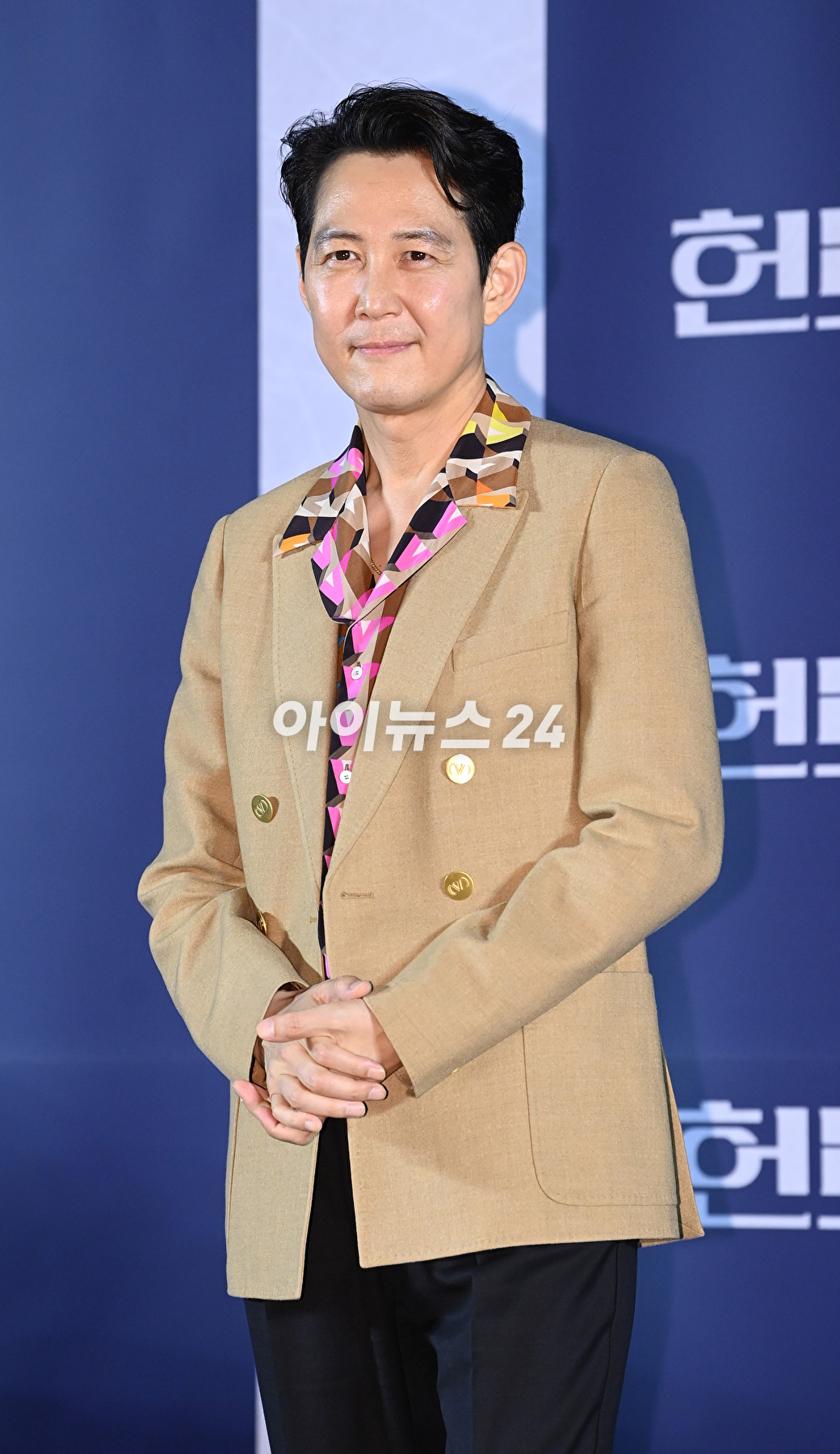 배우 정우성이 5일 오전 서울 성동구 성수 메가박스에서 열린 영화 &#39;헌트&#39;(감독 이정재) 제작보고회에 참석해 포토타임을 갖고 있다. [사진=정소희 기자]