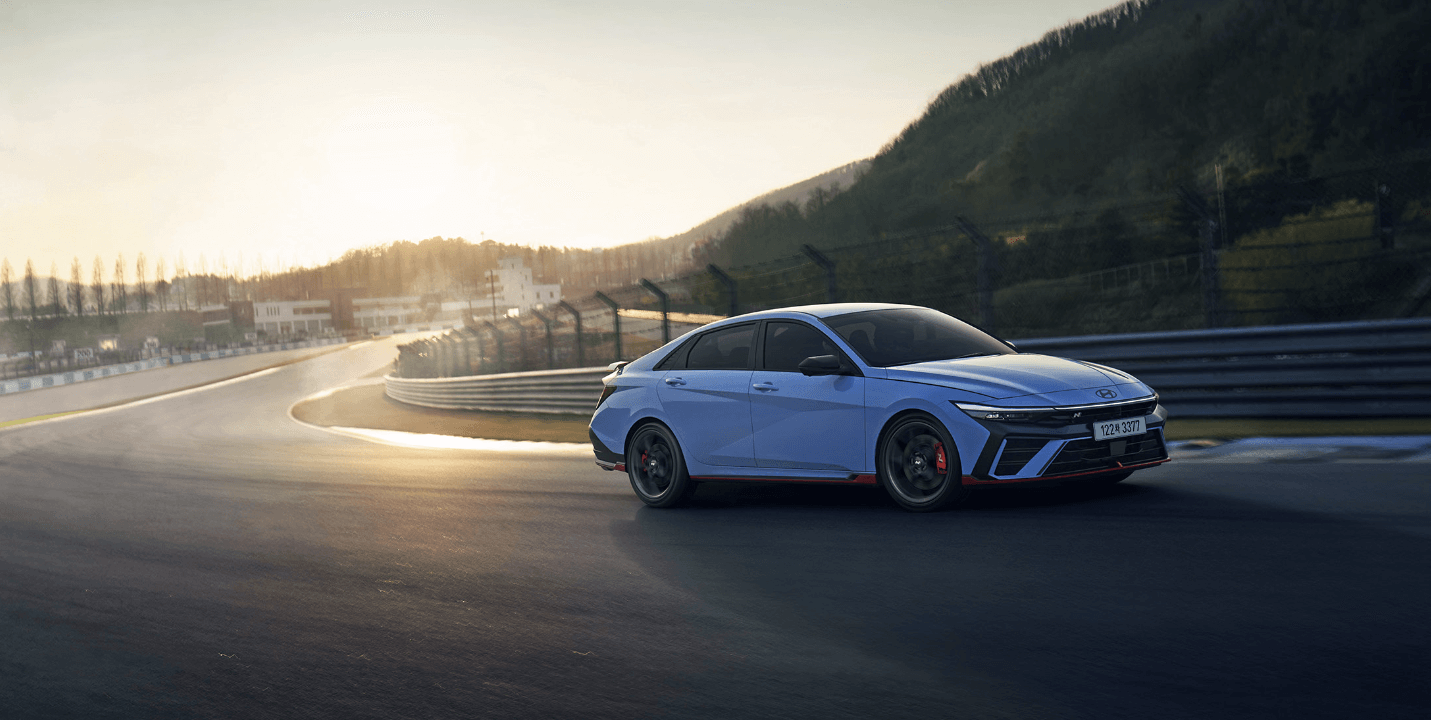 더 뉴 아반떼 N 페이스리스트