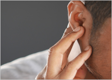 구역, 구토, 이석증으로 고통받는 사람 이미지