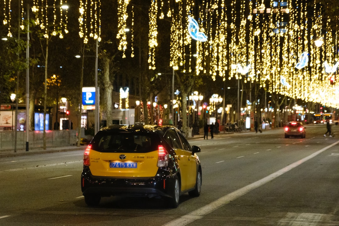 Taxi.