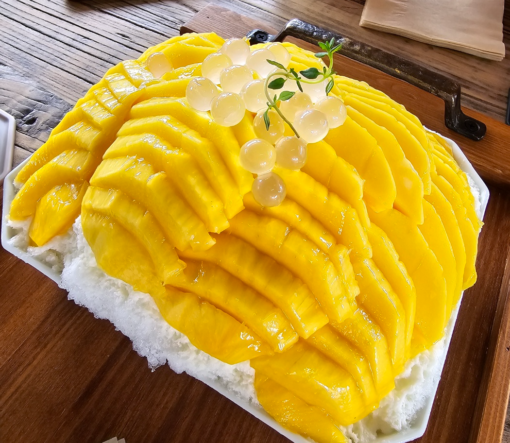 정말푸짐한 망고빙수에요