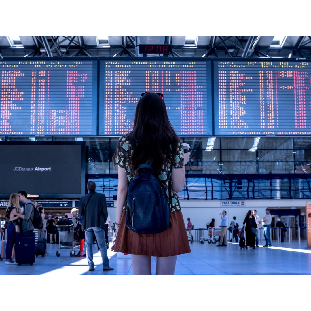 여행 가기 전 공항 사진